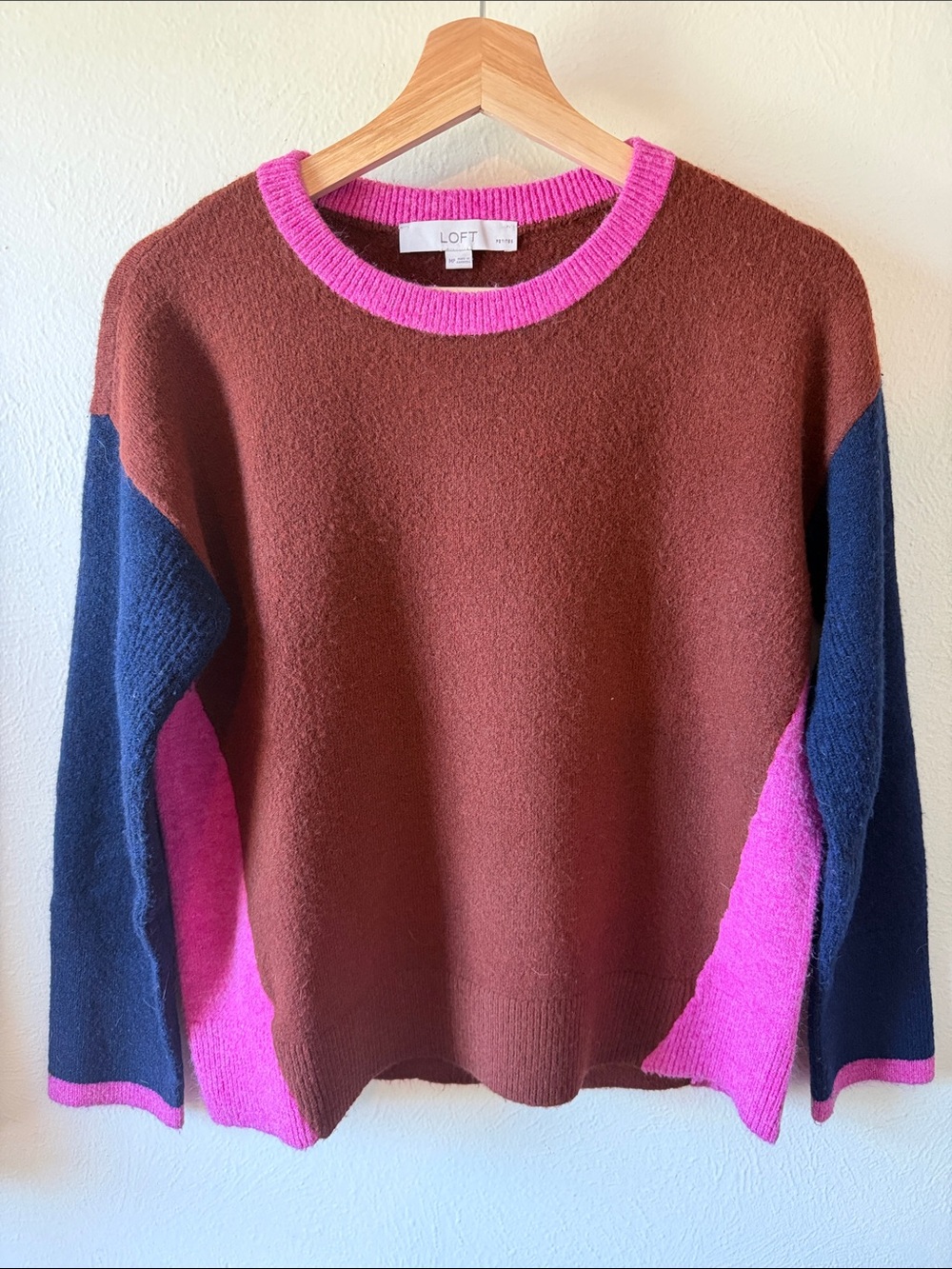 LOFT Brown Sweater with Navy Sleeves & Hot Pink Trim